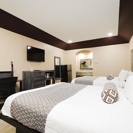 Sapphire Inn & Suites Channelview Zewnętrze zdjęcie
