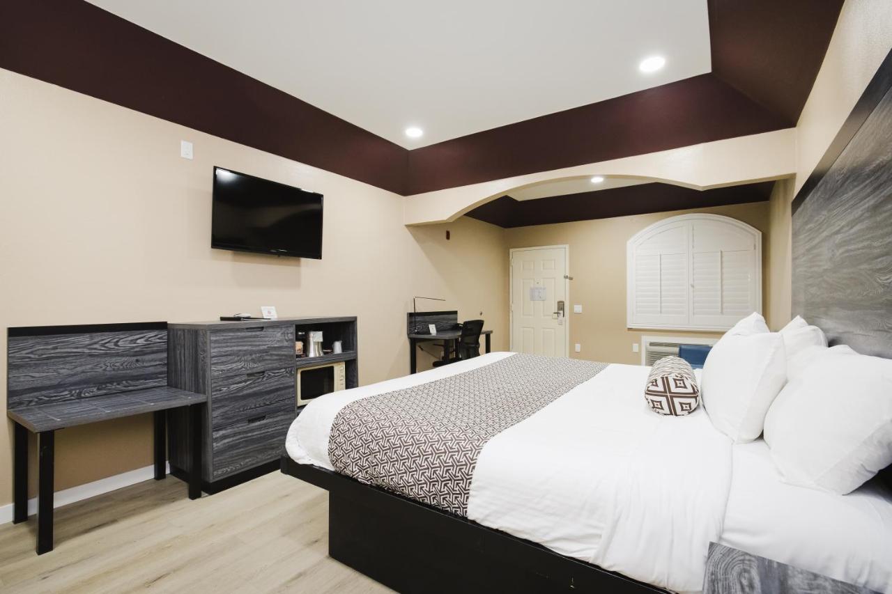 Sapphire Inn & Suites Channelview Zewnętrze zdjęcie