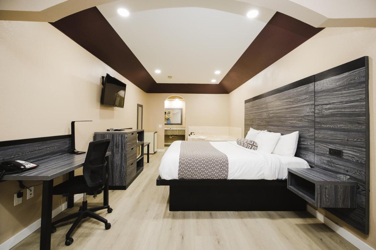 Sapphire Inn & Suites Channelview Zewnętrze zdjęcie